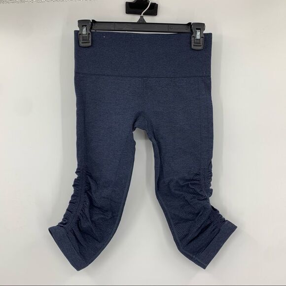 Lululemon Cropped leggings‎ Sz 4 - Picture 1 of 5